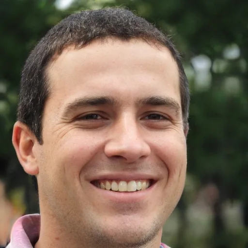 Marcelo T.